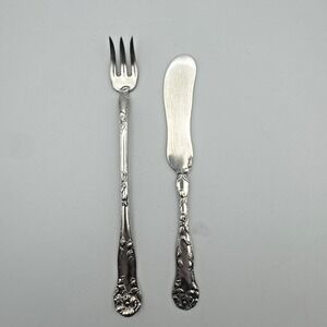 LOT OF TWO SILVERPLATE SERVING FORK AND BUTTER KNIFE 1877 NIAGARA FALLS SILVER